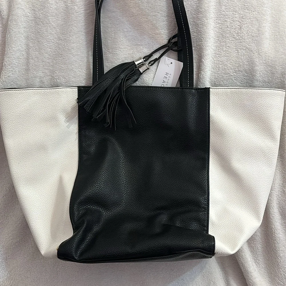 Kenneth Cole Reaction large color