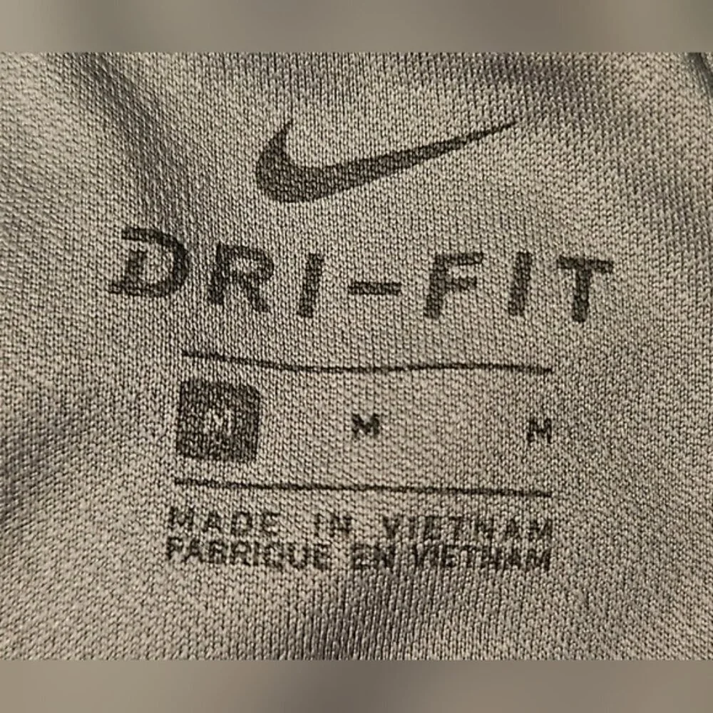 Nike women gray