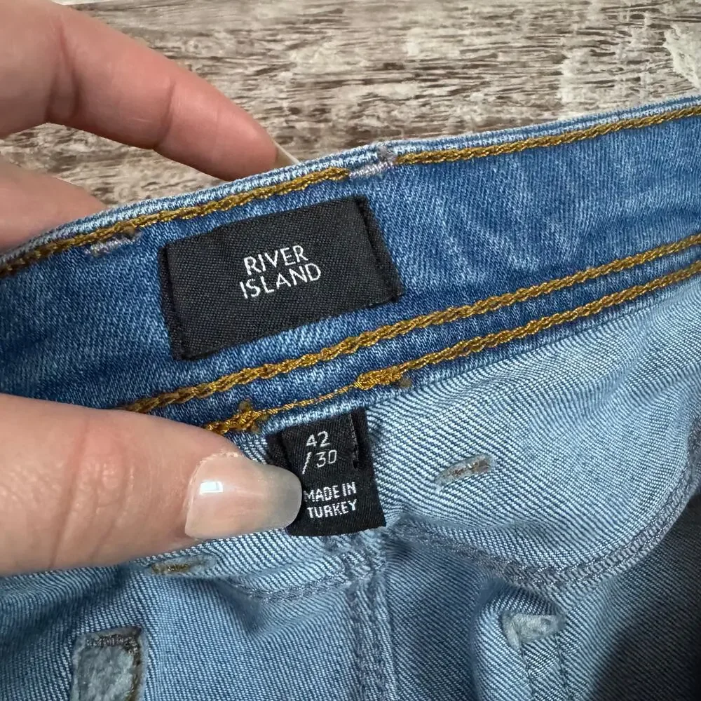 River Island classic river