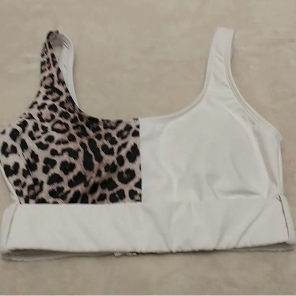 SHEIN main color