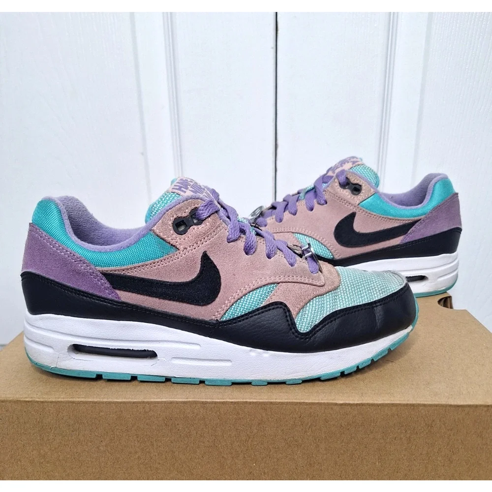 Nike Air Max 1 Have A Nike Day AT813-001 size 5Y sz 6.5 Women's