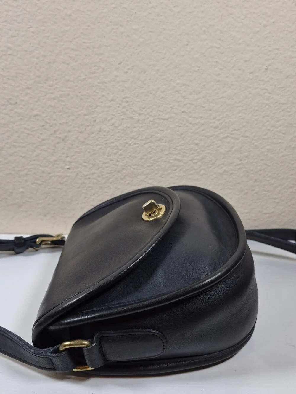 Vintage Coach Navy Watson Bag #9981