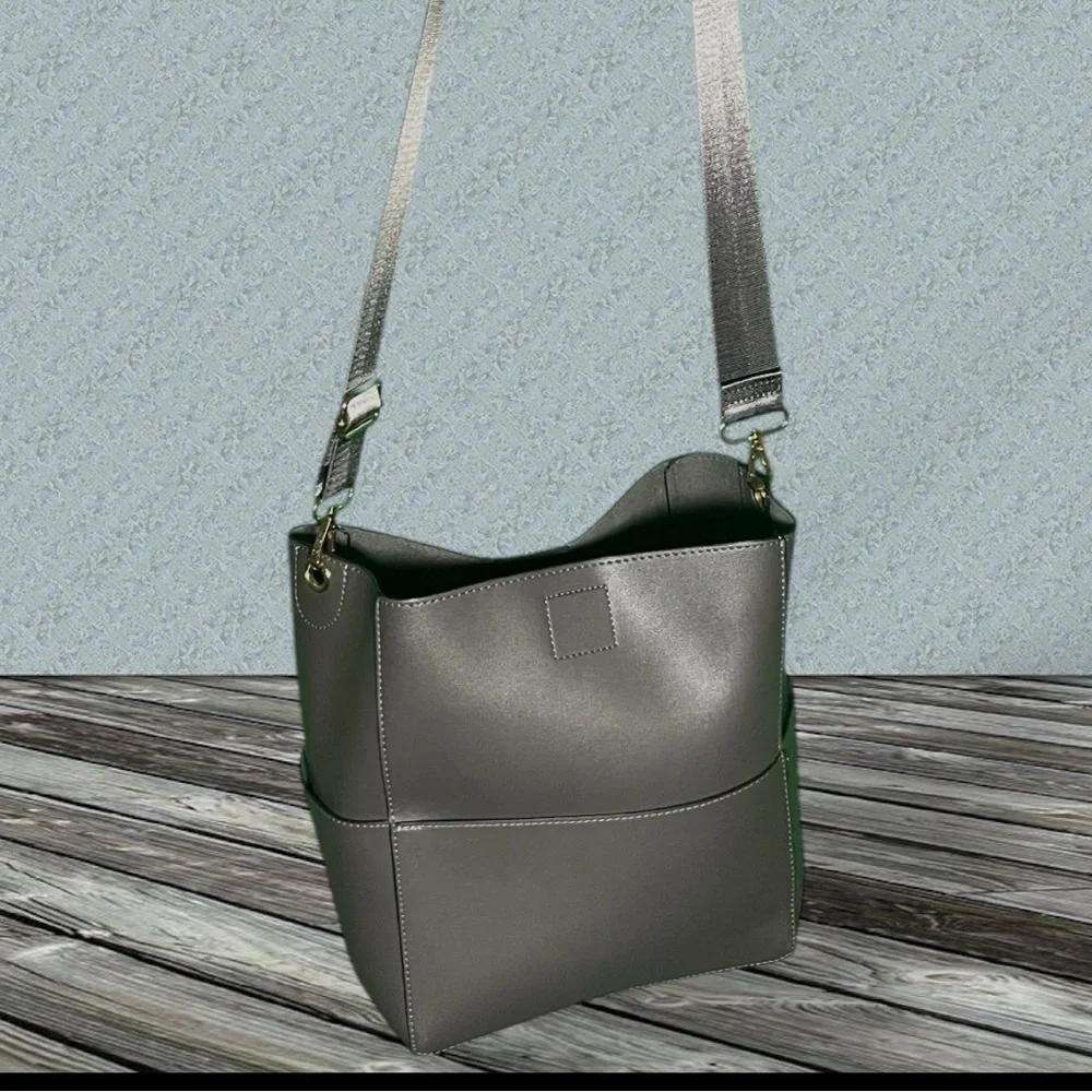 Mersi Vegan Leather Demi Bucket Bag With Detachable Straps Gray