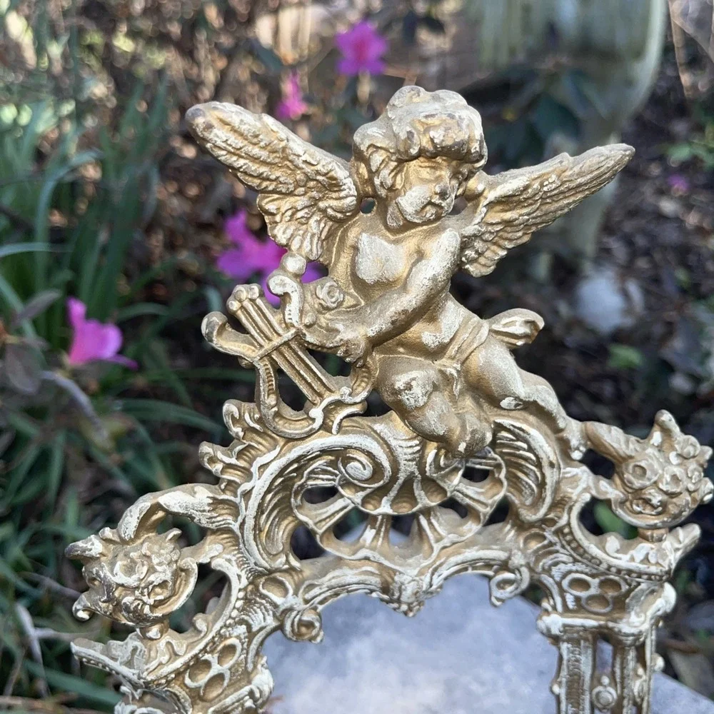 Antique ornate 4x6 picture