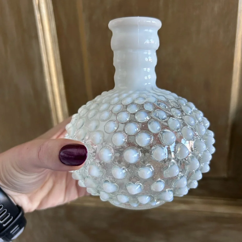 Fenton vintage hobnail