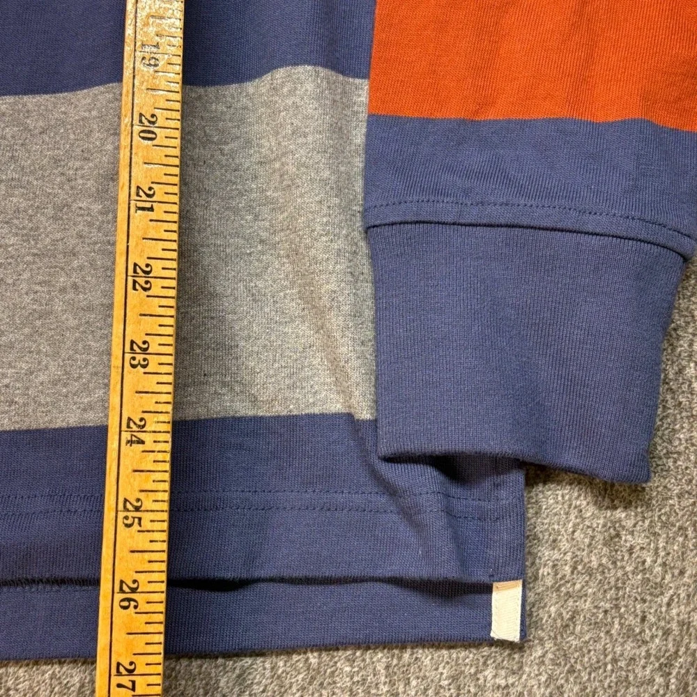 Banana Republic cuff preppy