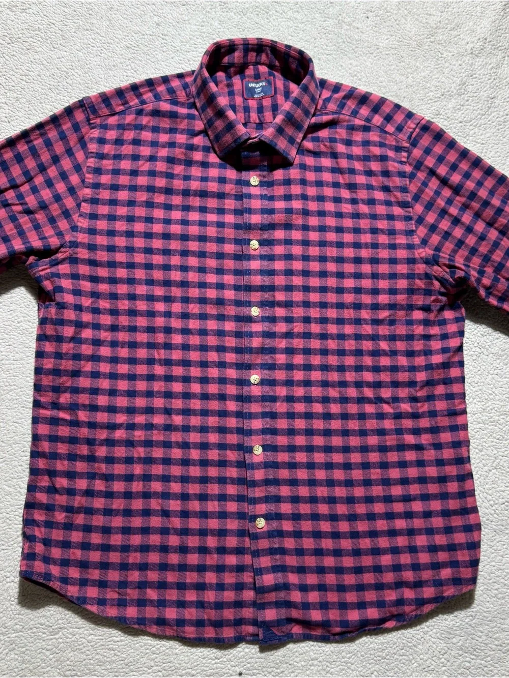 UNTUCKit *last two