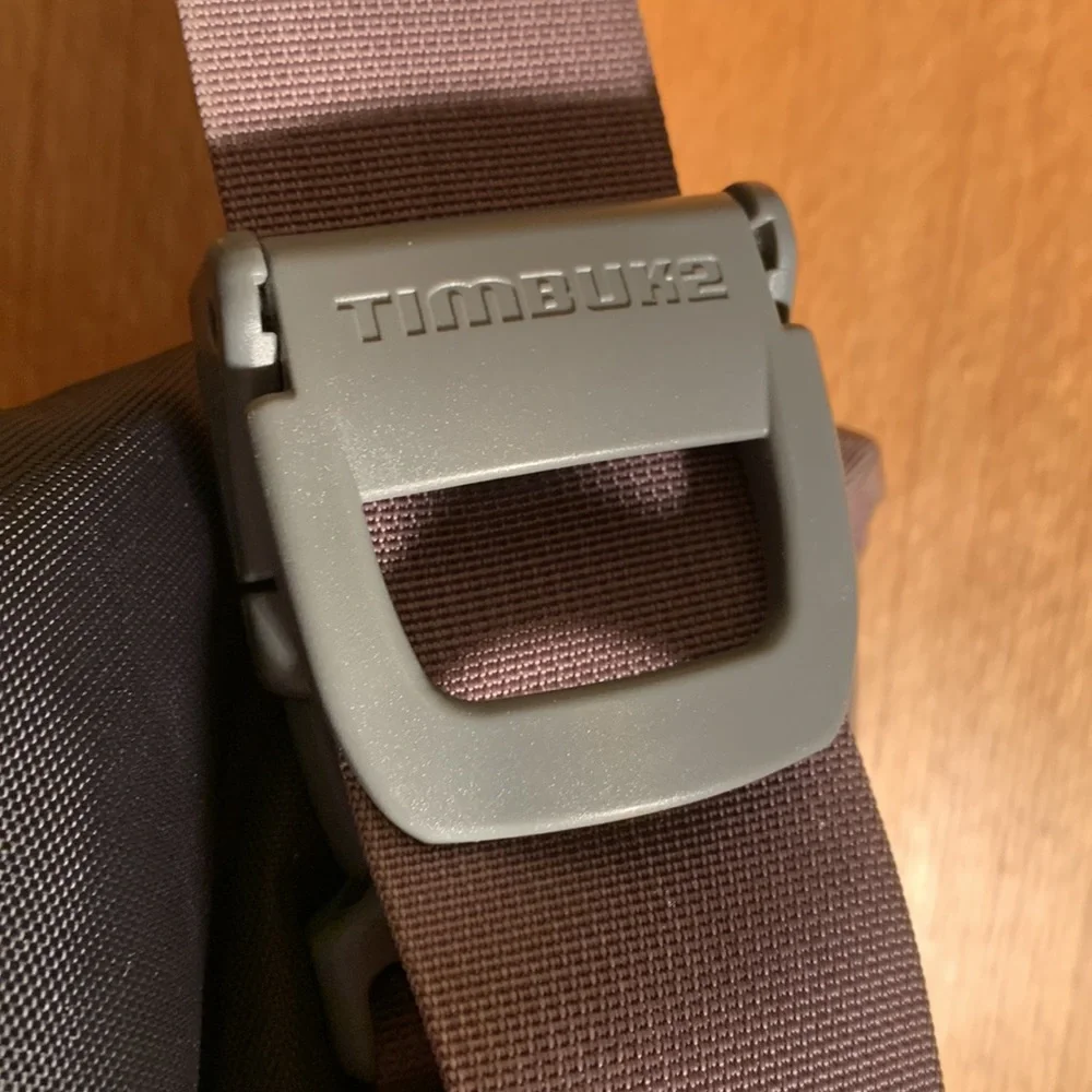 REI shipping pass shoulder