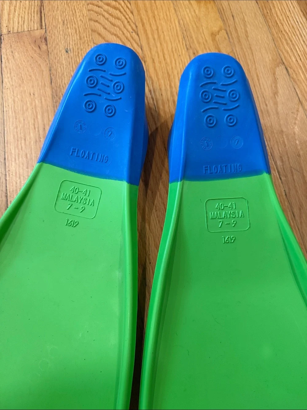 N/A bright green