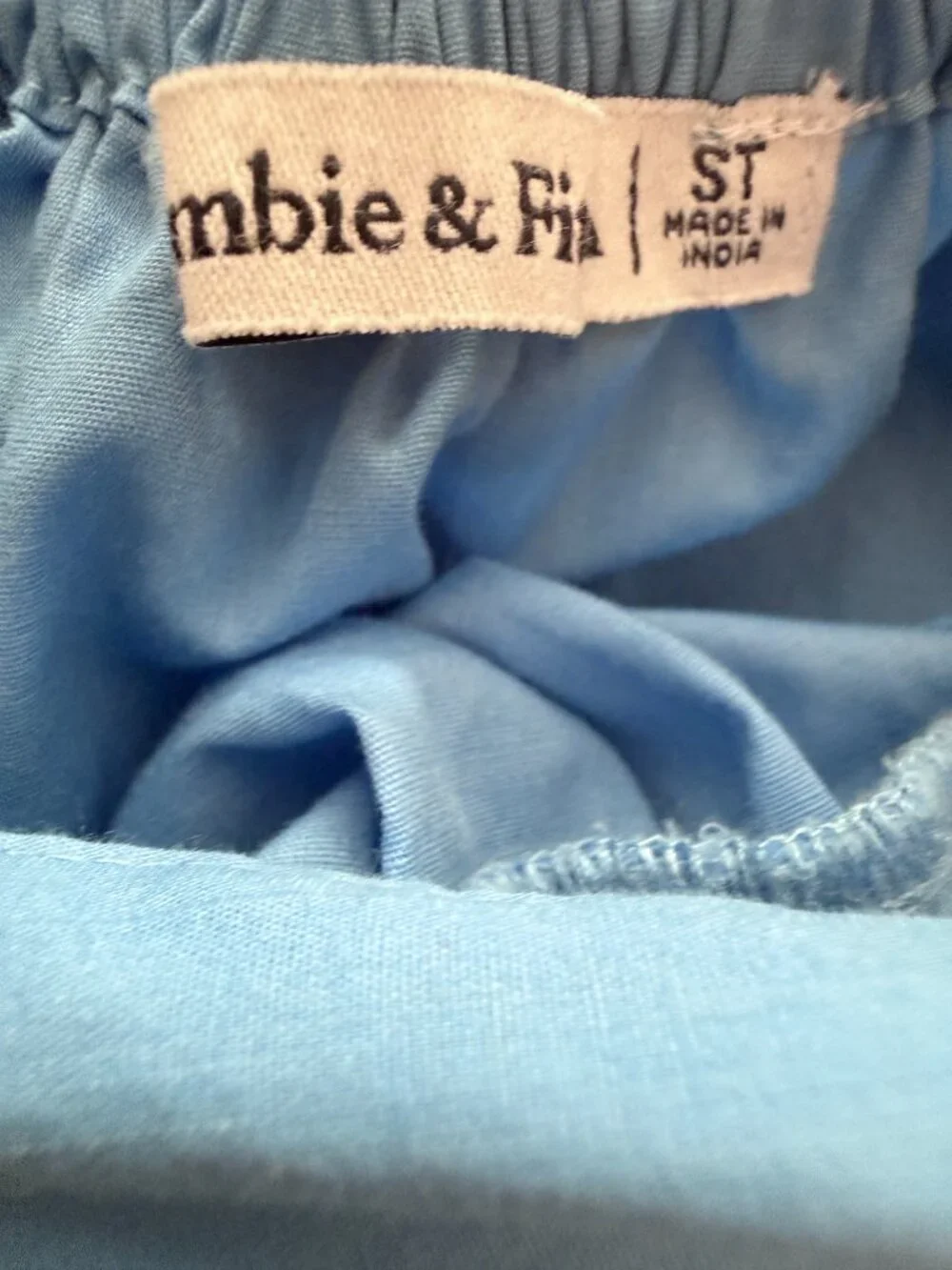 Abercrombie & Fitch new without