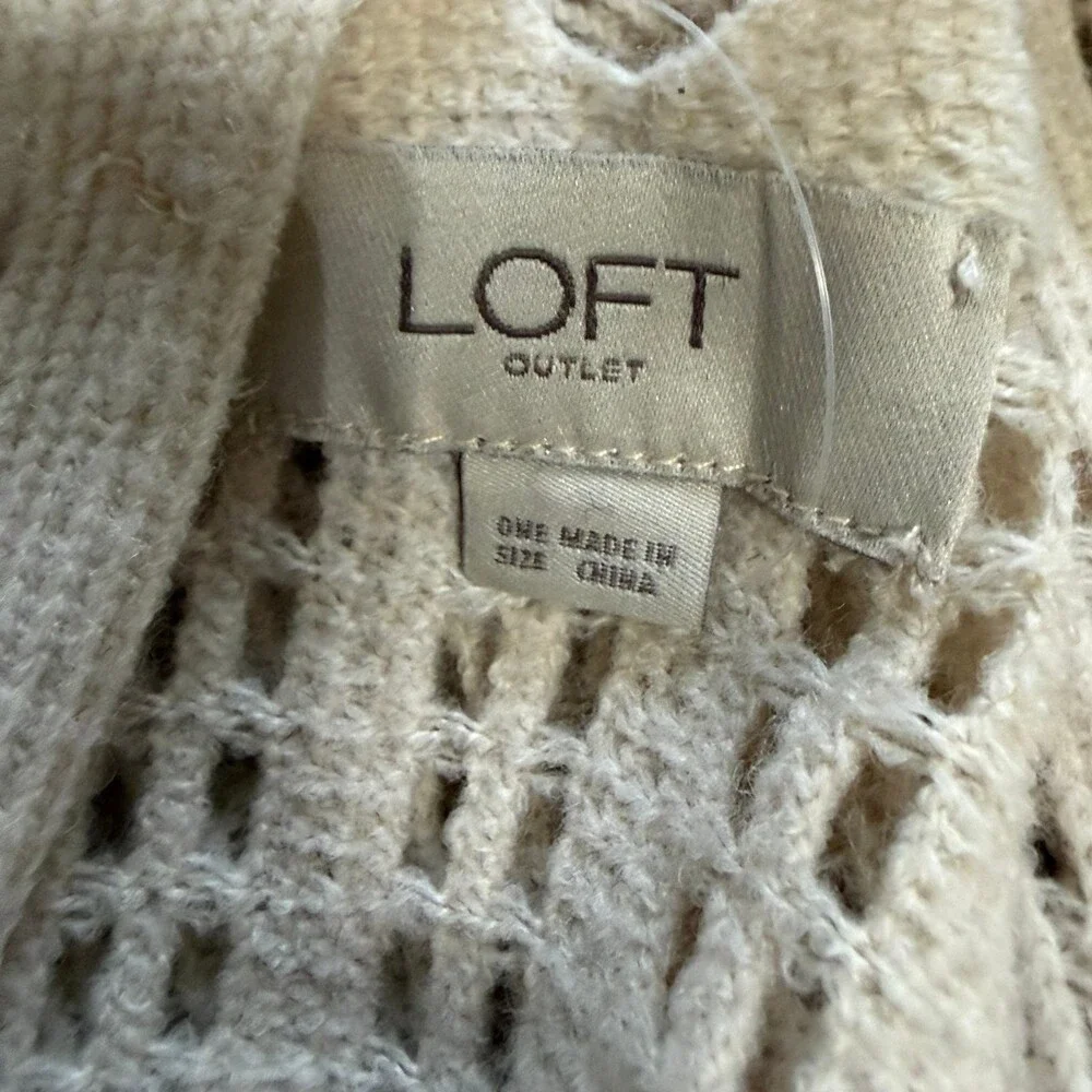 LOFT beige knit