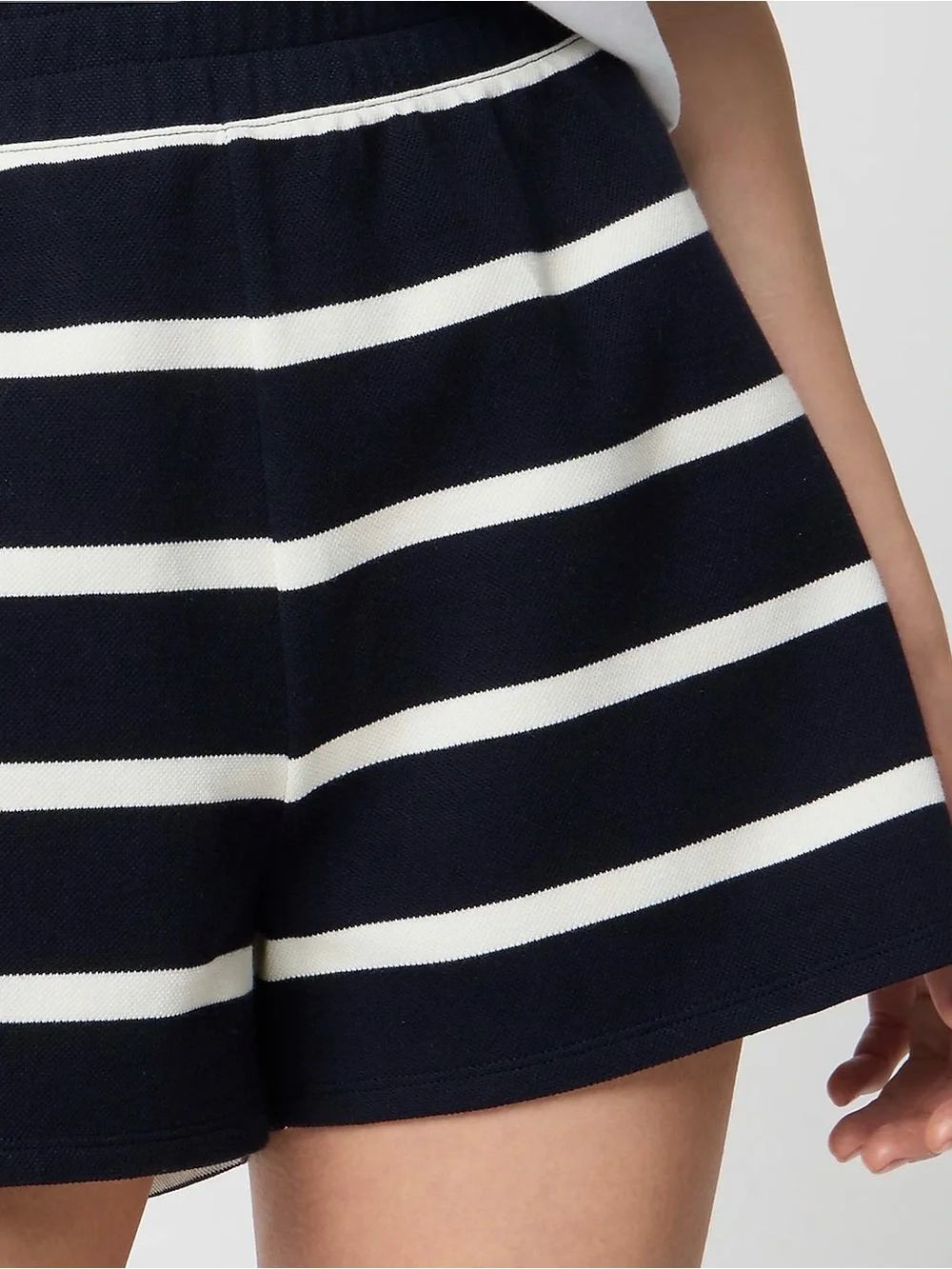 J. Crew Navy and Ivory Striped Shorts - XL