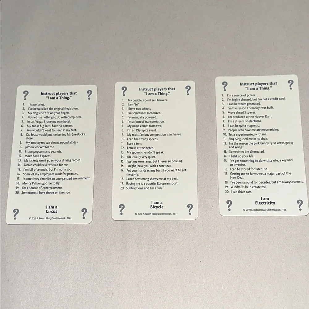UNIVERSITY GAMES 20 Questions Board Game - Complete - NWOT