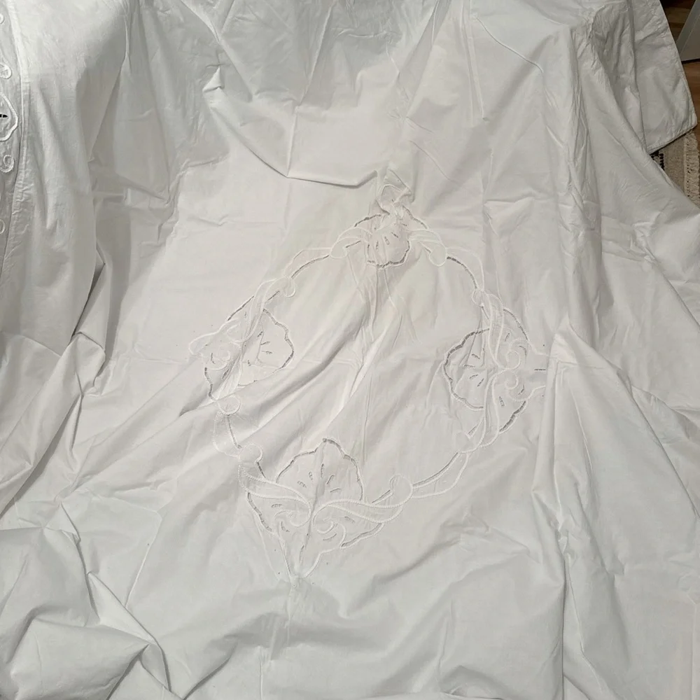 Vintage sham embroidered