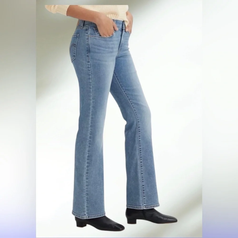 Levi’s 529 CURVY BOOT CUT Size 12 NWT