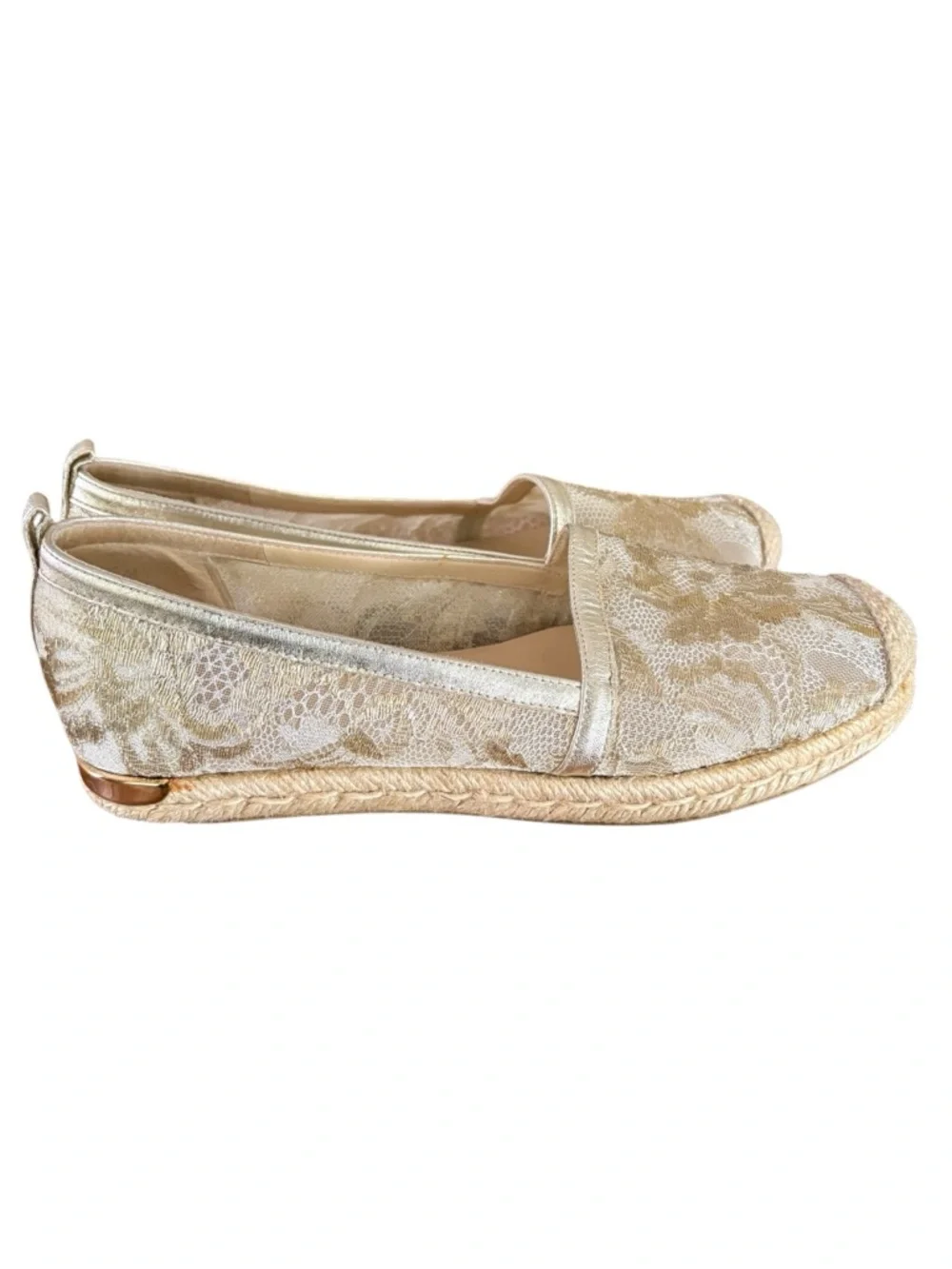 Stuart Weitzman elegant cream