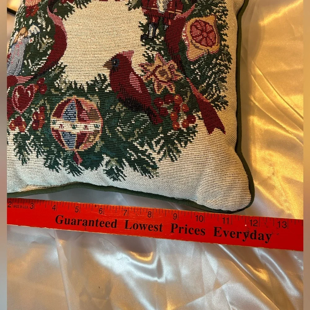 N/A vtg needlepoint