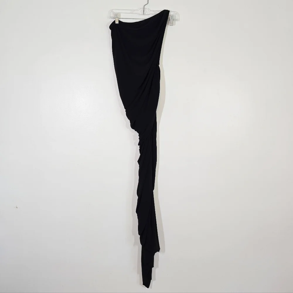 Norma Kamali excellent used