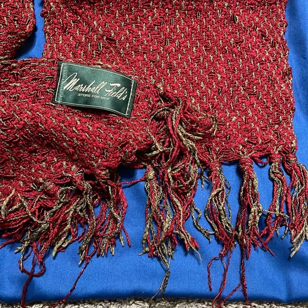 Marshall Field’s‎ Vintage Men Burgundy Green Scarf woven tassels Vintage warm
