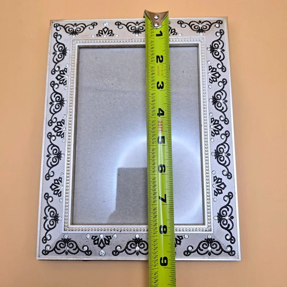 Godinger beaded tabletop frame