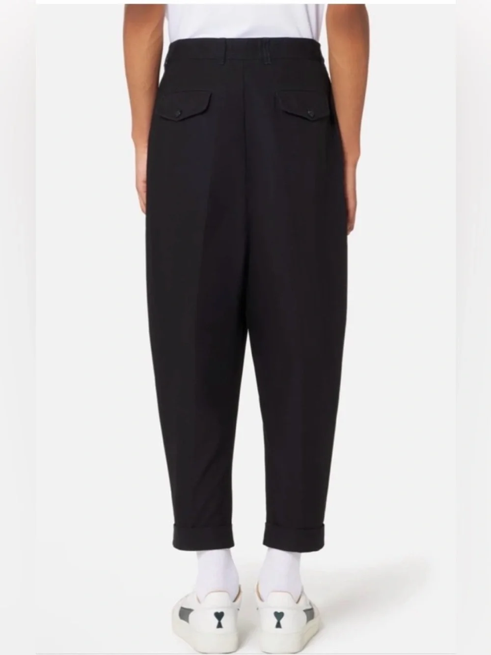 Ami waist 28”