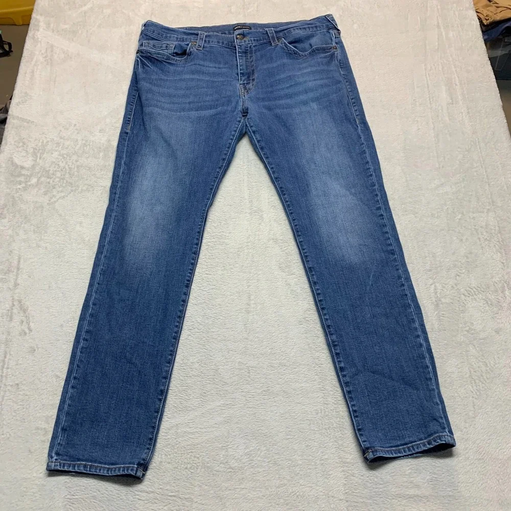 True Religion Rocco Relaxed Jeans Men's 41x33 Blue Denim‎ 5-Pockets