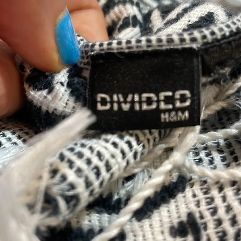 Divided brand h&m