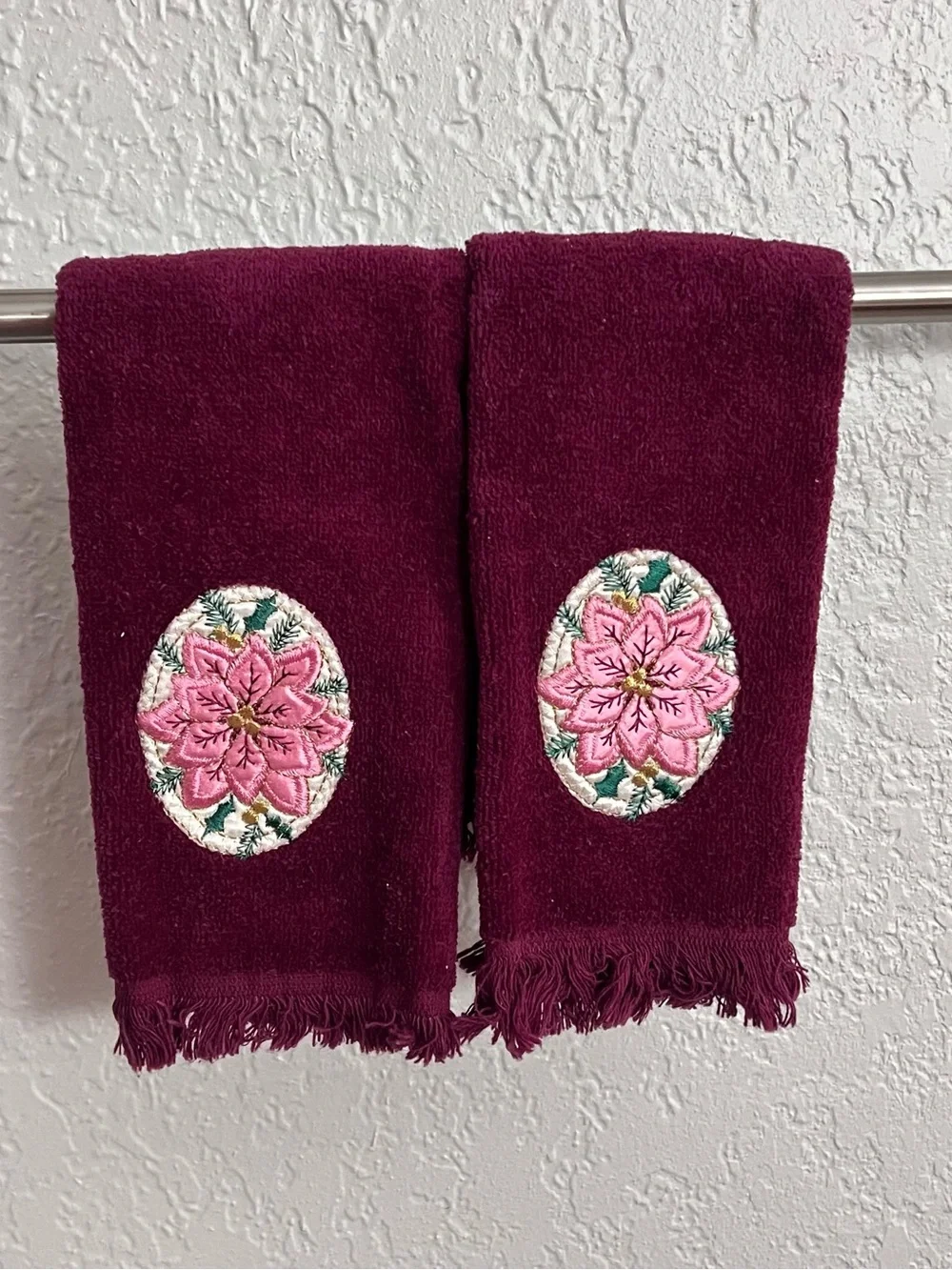 Vintage Burgundy Poinsettia Embroidered Hand Towels Set of 2 USA