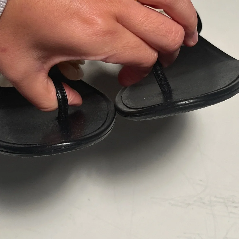 CHANEL Black Sandals with Cream Floral Accent