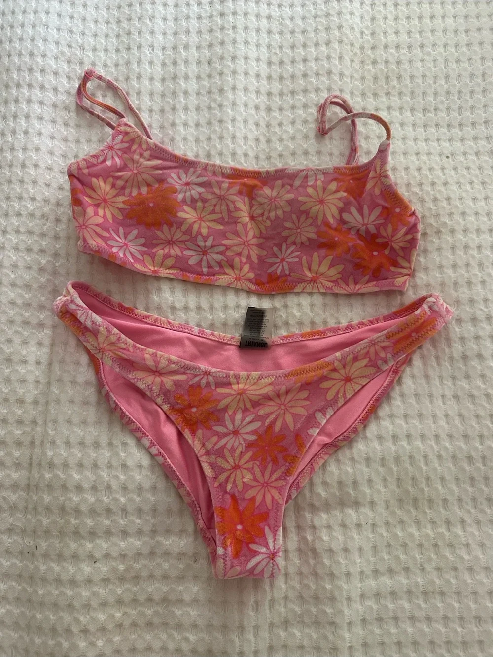 triangl swimwear pink bikini