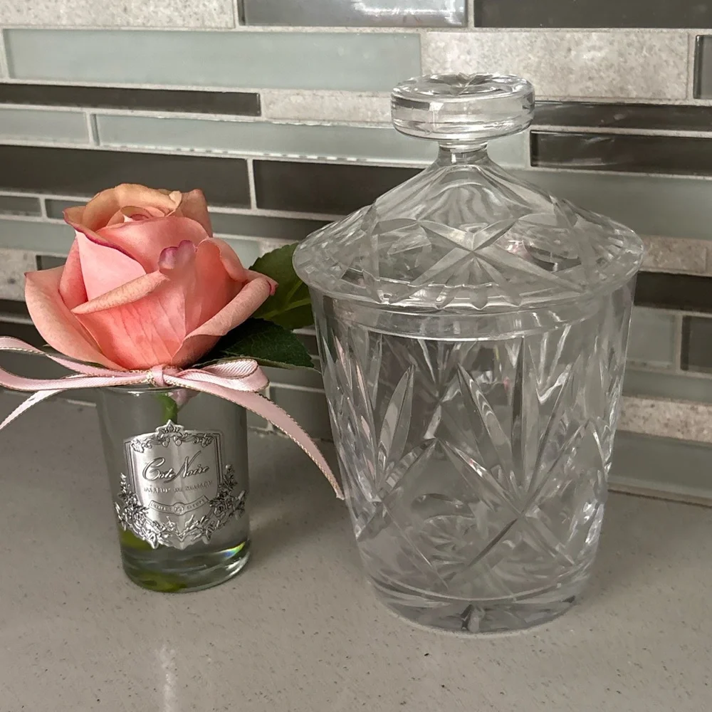 🏡Cut Crystal Apothecary Jar with Lid & Rose Diffuser