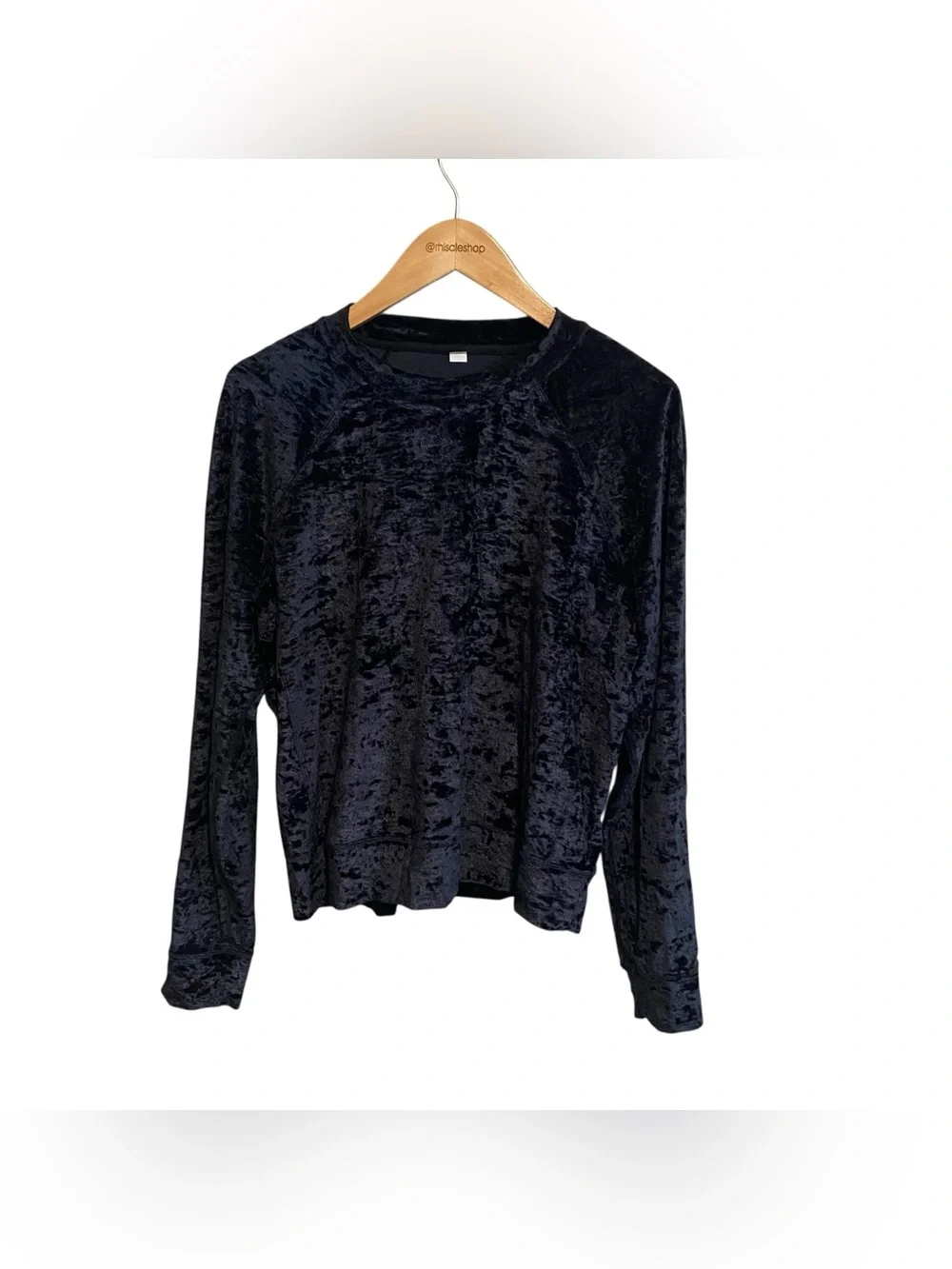 Lululemon Black Warm Down Crew *Crushed Velvet Pullover Long Sleeve Top 8/M