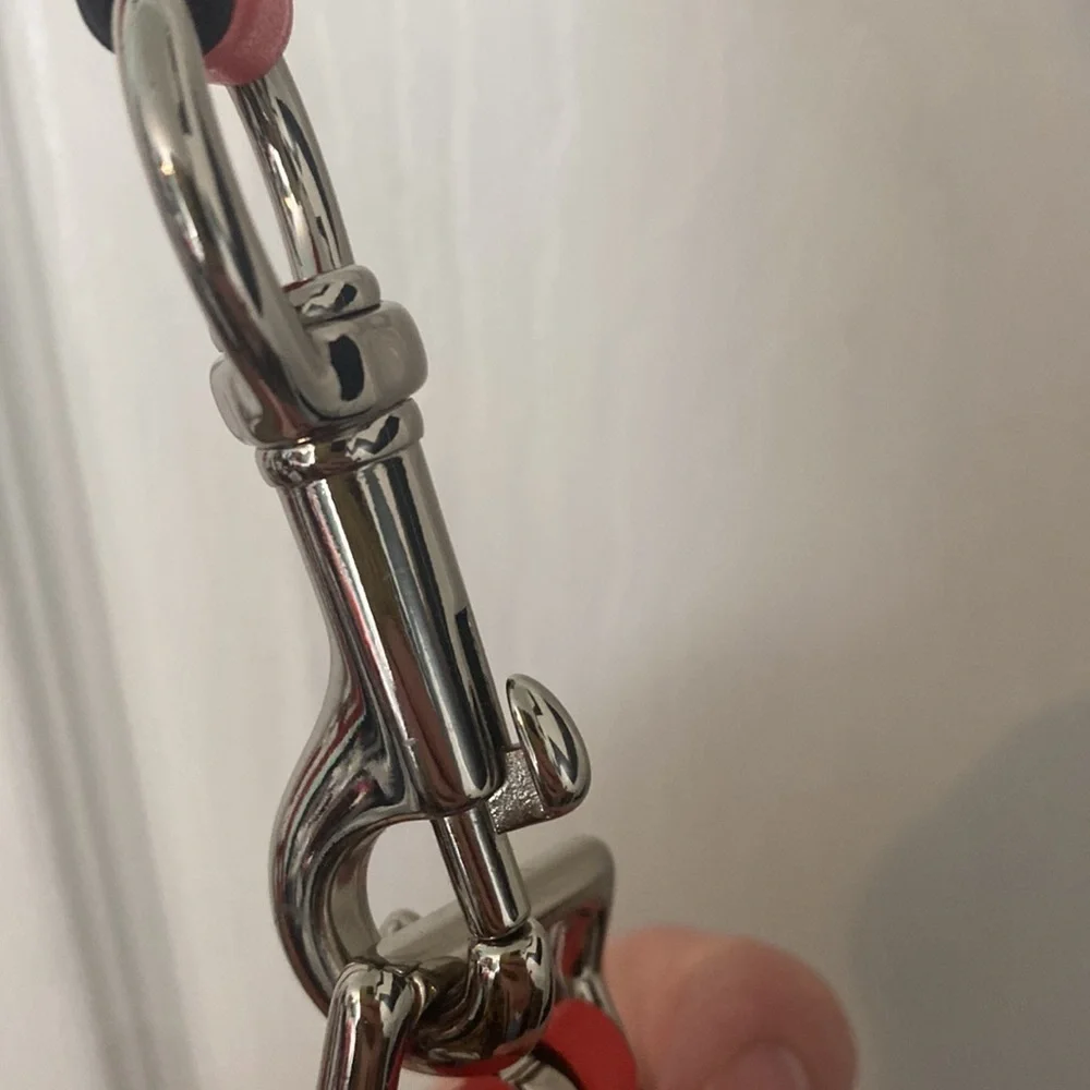 Coach authentic shoulder