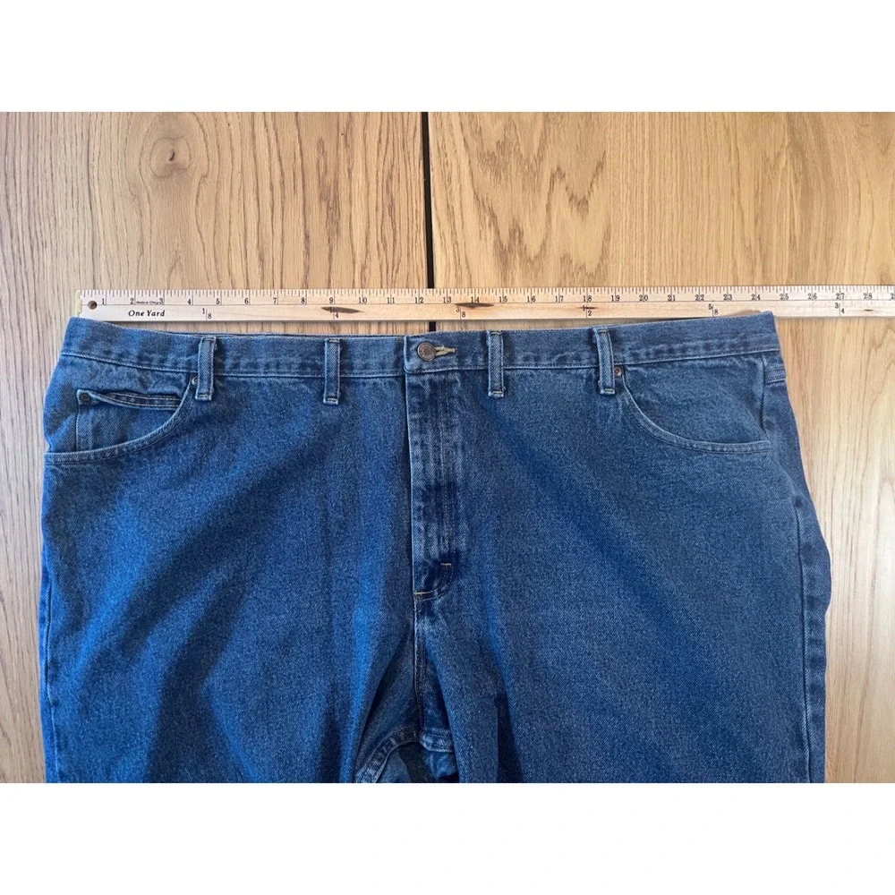 Wrangler relaxed fit