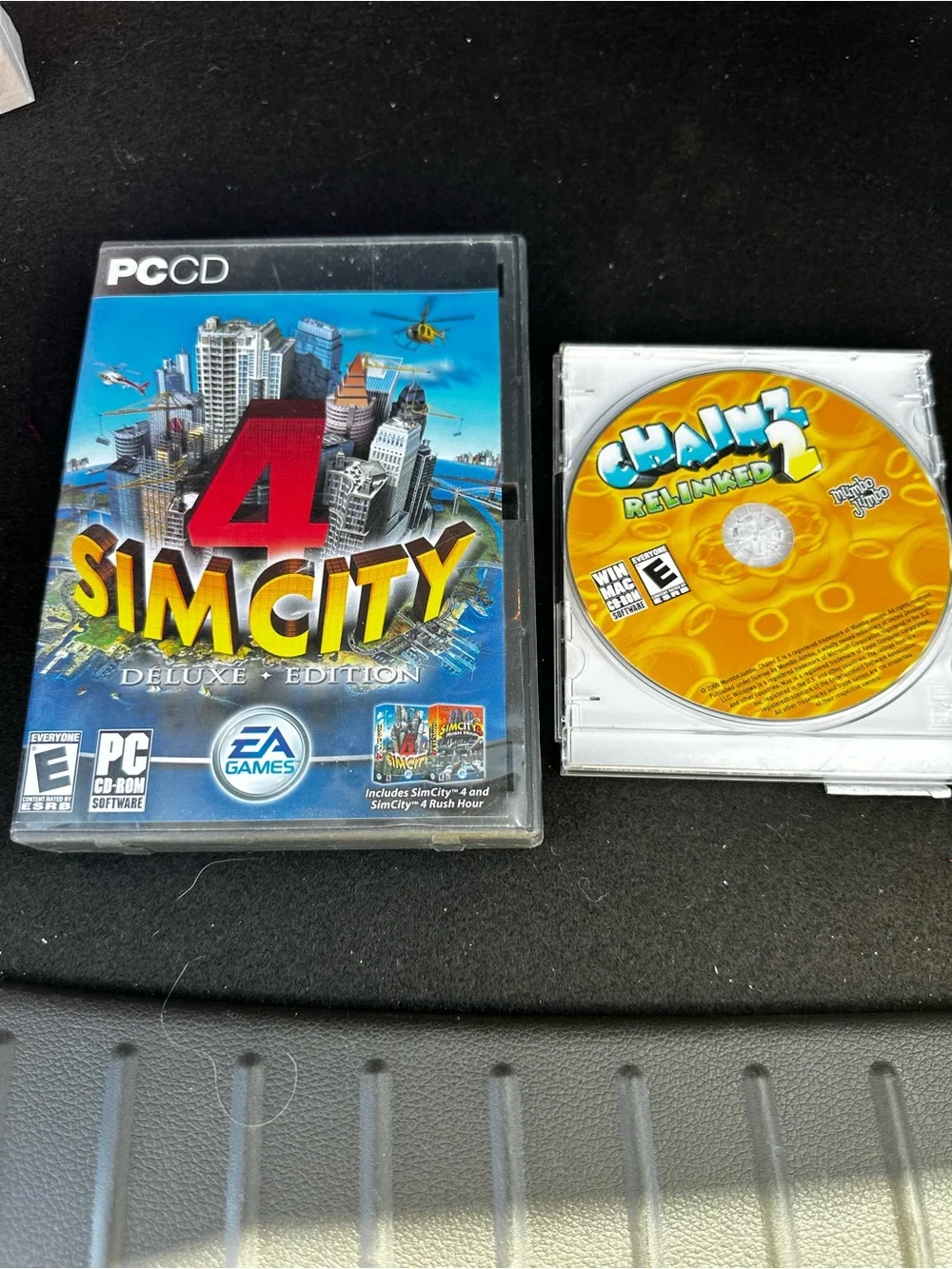 2 games SimCity 4 Deluxe Edition PC -CHAINZ RELINKED 2