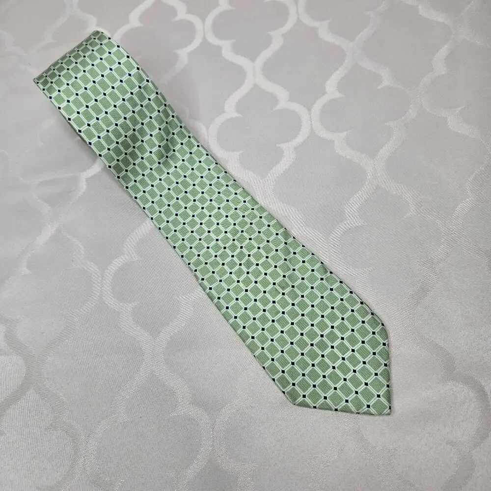 Chaps green white