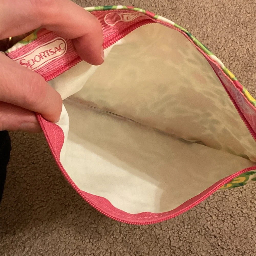Lesportsac zip pouch