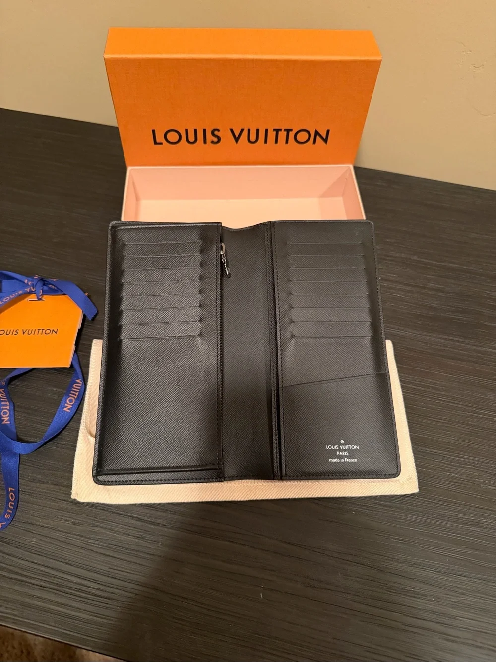 Louis Vuitton colorway lv branded