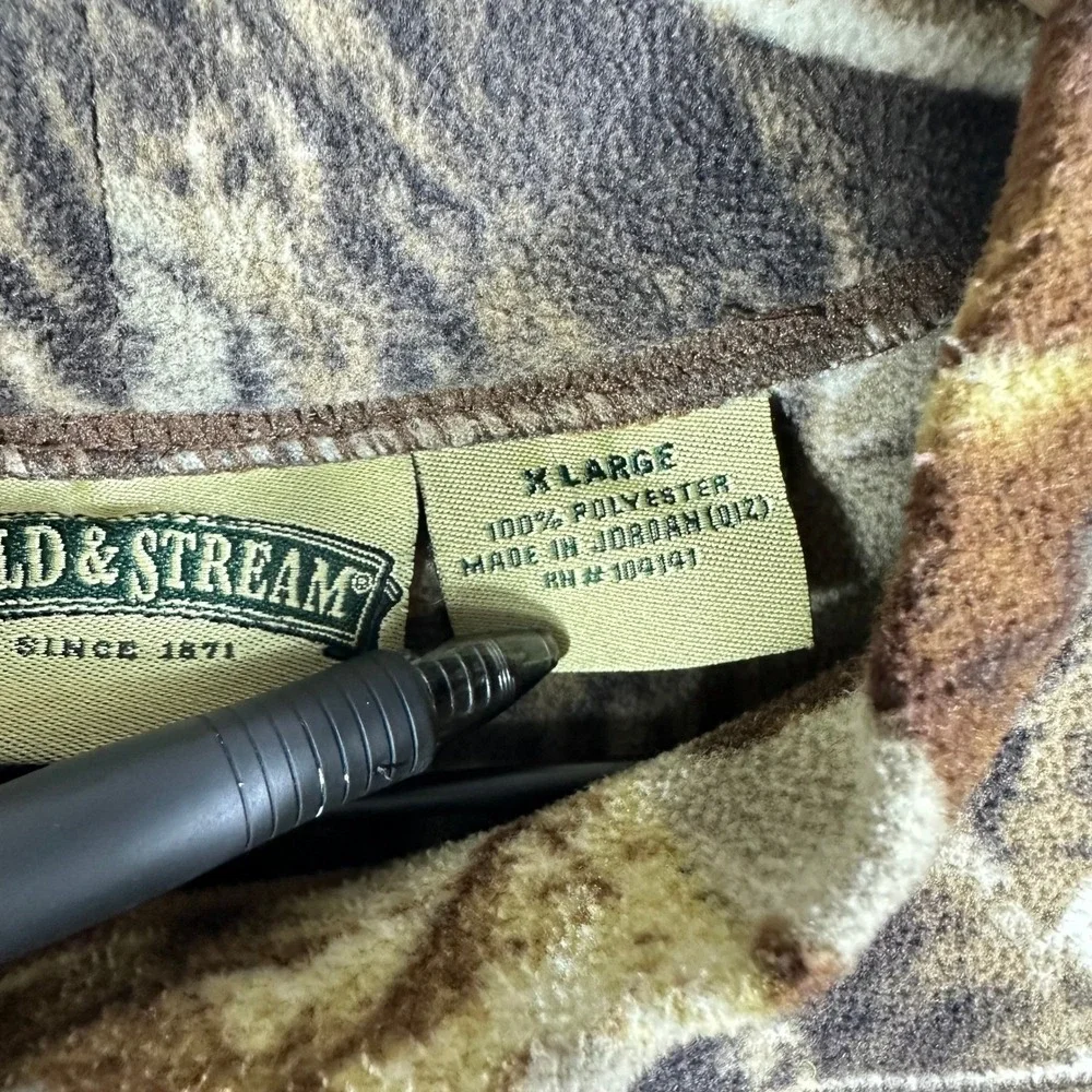 Field & Stream brand field