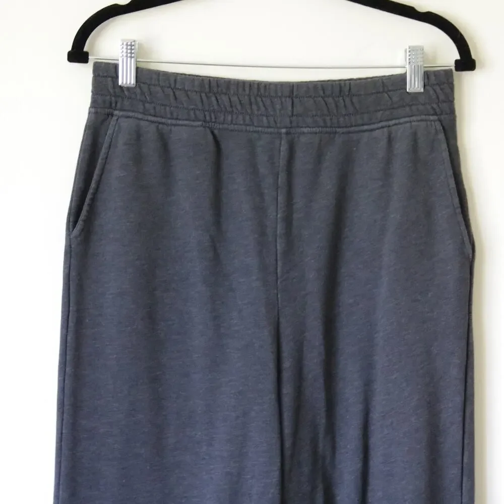American Eagle Outfitters good basic