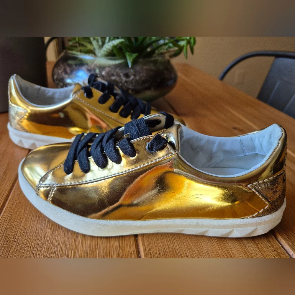 Diesel Metallic Gold‎ Sneakers - Womens Size 6.5