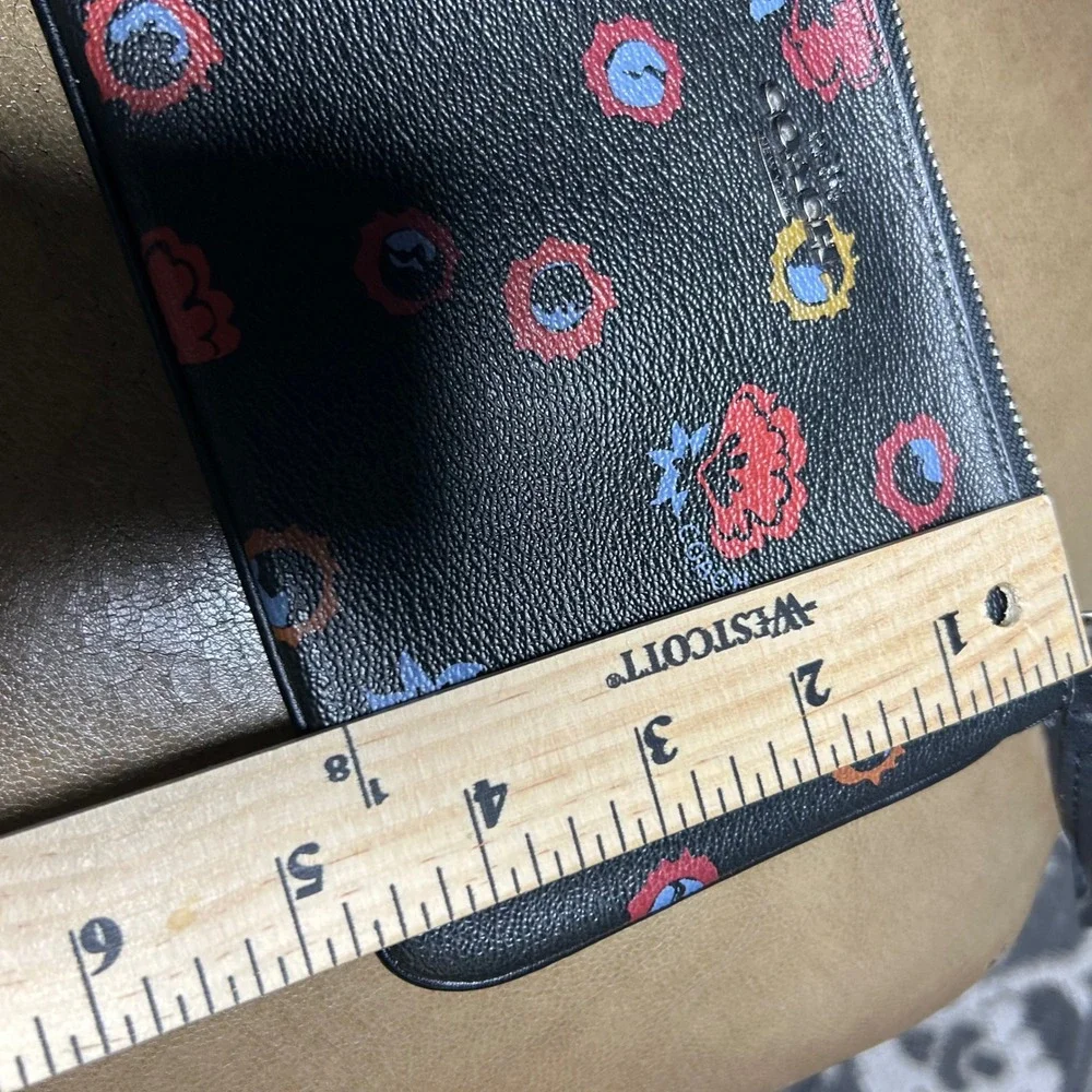 Coach Primrose Floral Print Black‎ Pebbled Leather Wristlet Wallet