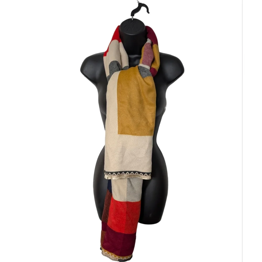 N/A vibrant scarf