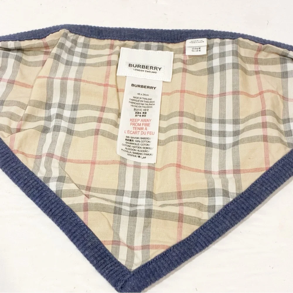Burberry Baby Blue Novacheck Snap Cotton Bib Accessory‎
