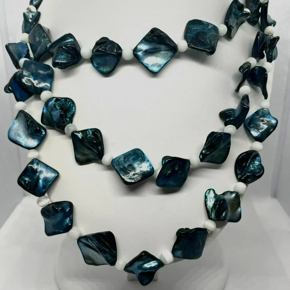 Teng Yue Fresh Water‎ Pearls Blue Mother of Pearl 3 Layer Silver Tone Necklace