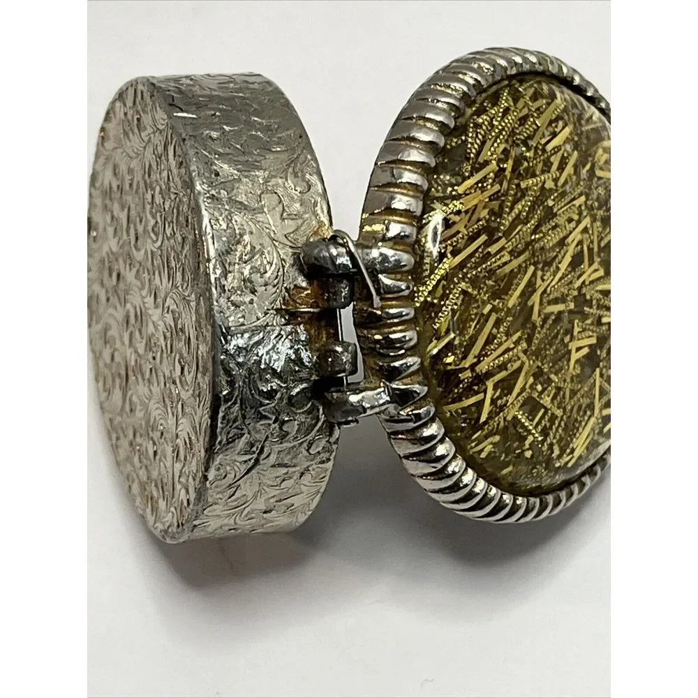 Vintage MCM‎ Silver And Gold Confetti Shred Jewelry Box Pill Holder **READ**