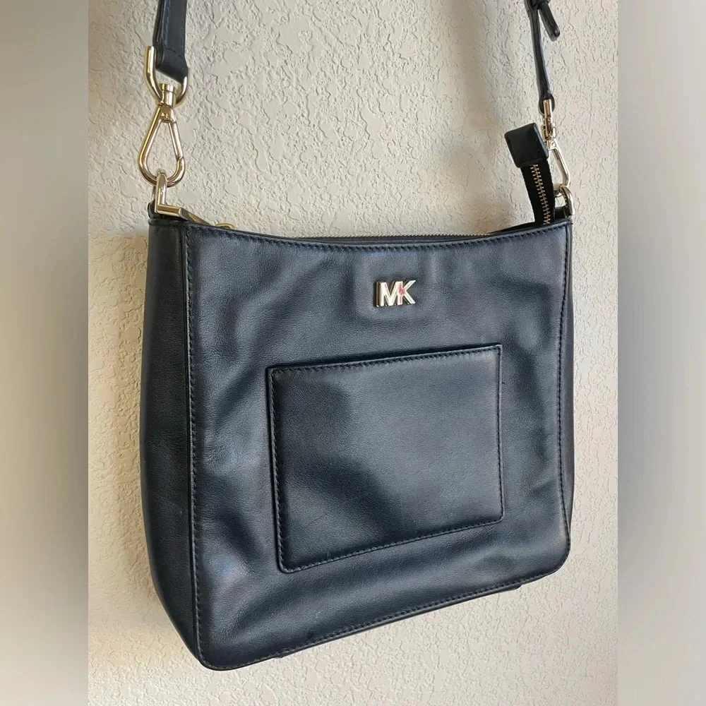 Michael Kors great preowned