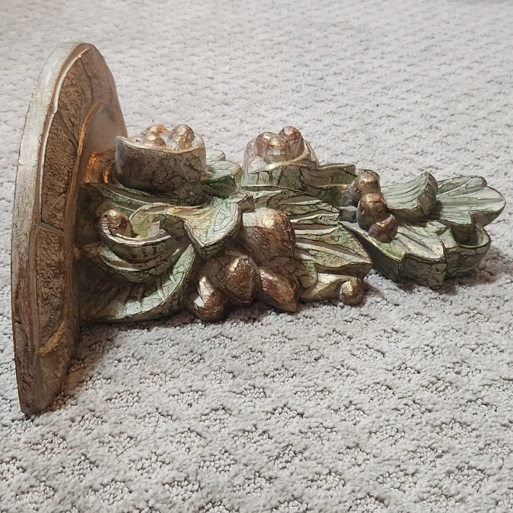 N/A decorative wall