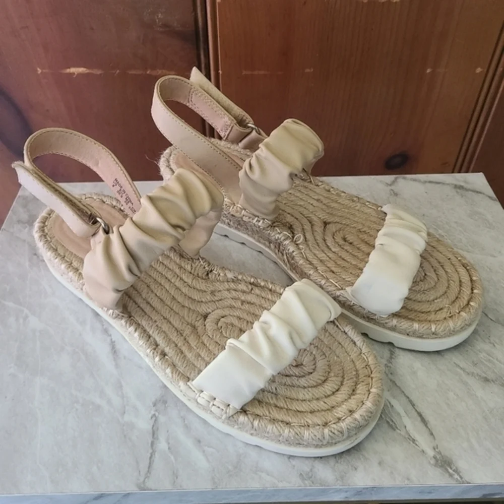 American Eagle Espadrille‎ Wedge