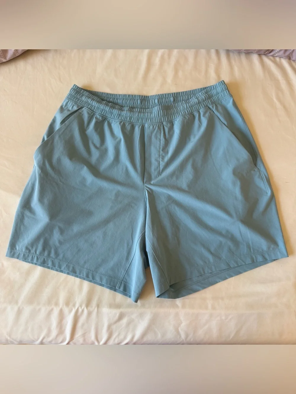 Lululemon | Pace Breaker Short Size XL Breeze Blue